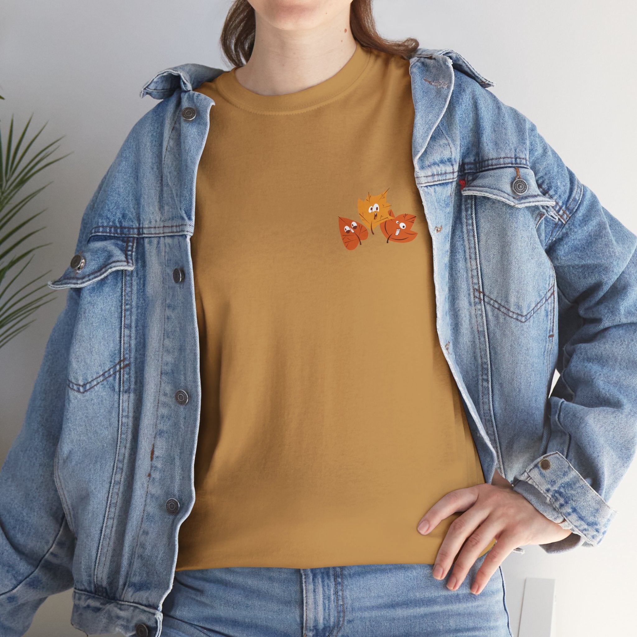 Smiley Autumn Leaves Unisex Heavy Cotton Tee