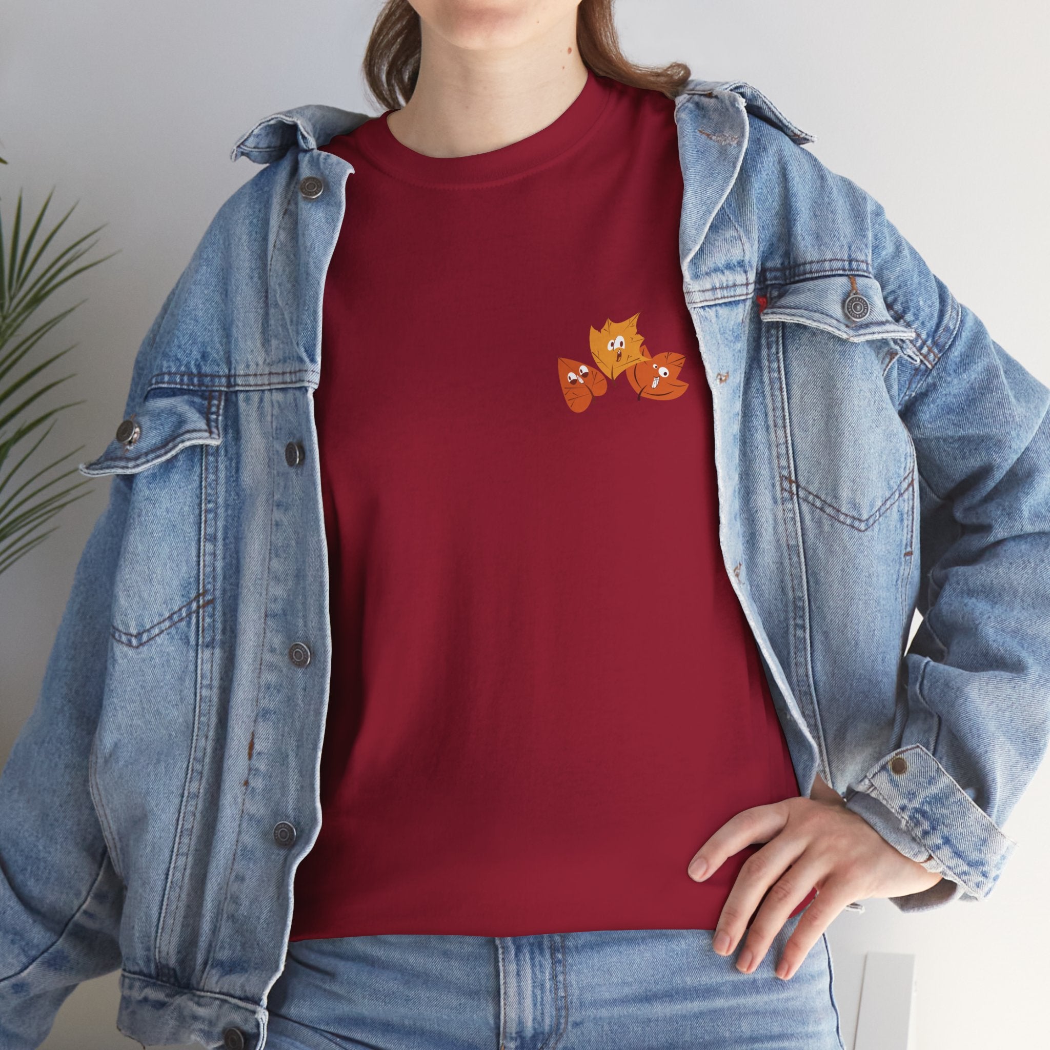 Smiley Autumn Leaves Unisex Heavy Cotton Tee